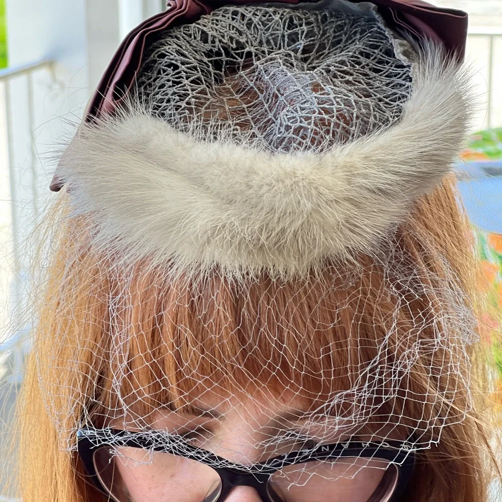 VTG Mink Circle Hat Fascinator with Satin Bow and Veil - Picture 2 of 10